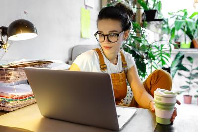 Top 5 IT Accessories You Need For Hybrid Working